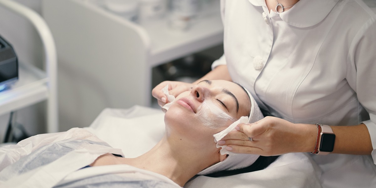 Belle Brow Bar: Your Perfect Choice for Facial Services near Me in Melbourne