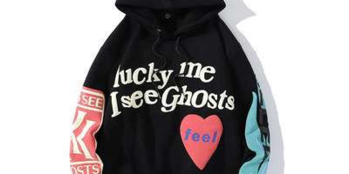 LUCKY ME I SEE GHOSTS HOODIE