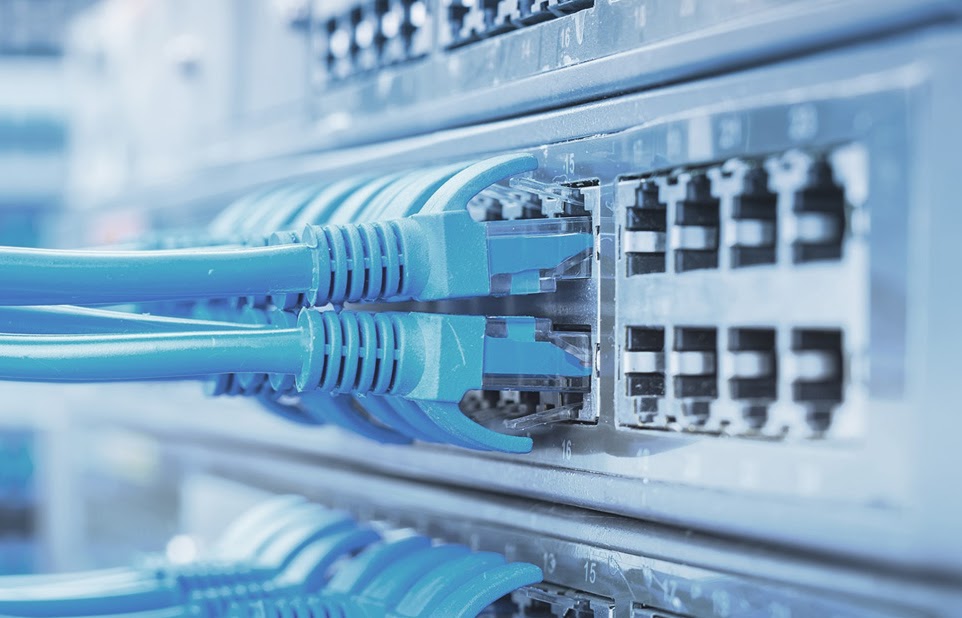 The Benefits of Fiber Optic Cabling Services for High-Speed Connectivity
