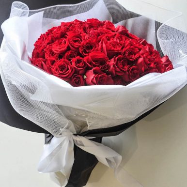 Red Roses Delivery Melbourne | Shop Red Roses Online
