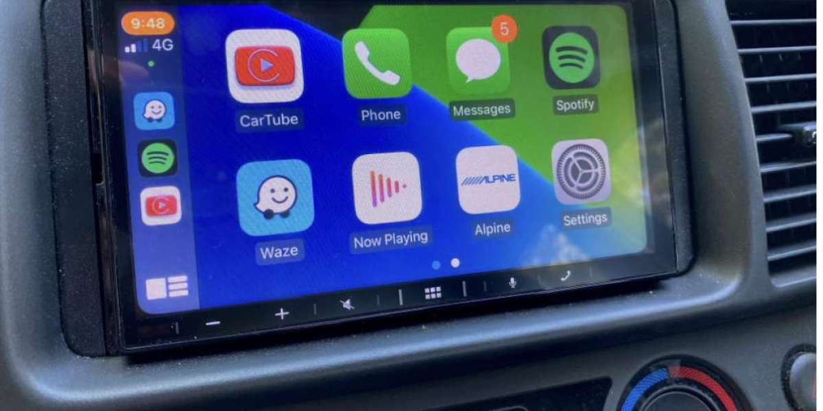 CarTube: Revolutionizing In-Car Entertainment with CarPlay Integration