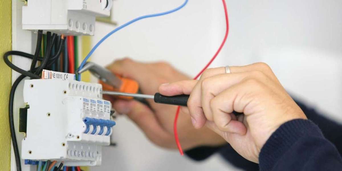 Ultimate Guide to Hiring Electricians in San Francisco