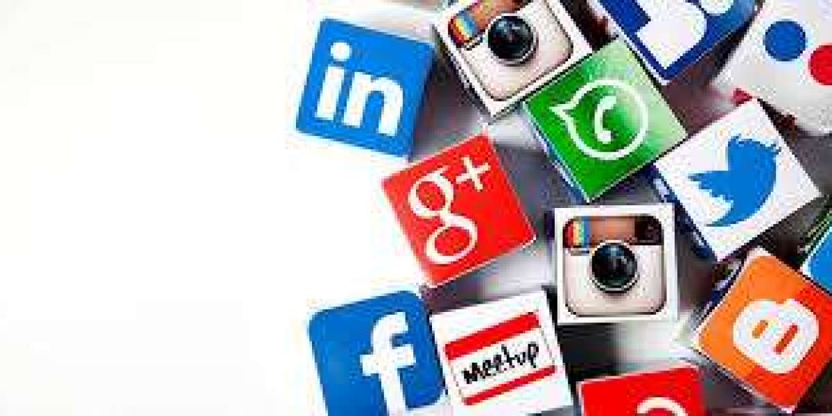 Maximizing Your Online Presence with Social Media Marketing Services