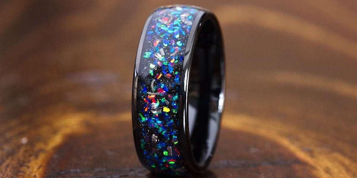 Men's Titanium Wedding Bands: The Perfect Blend of Style and Durability