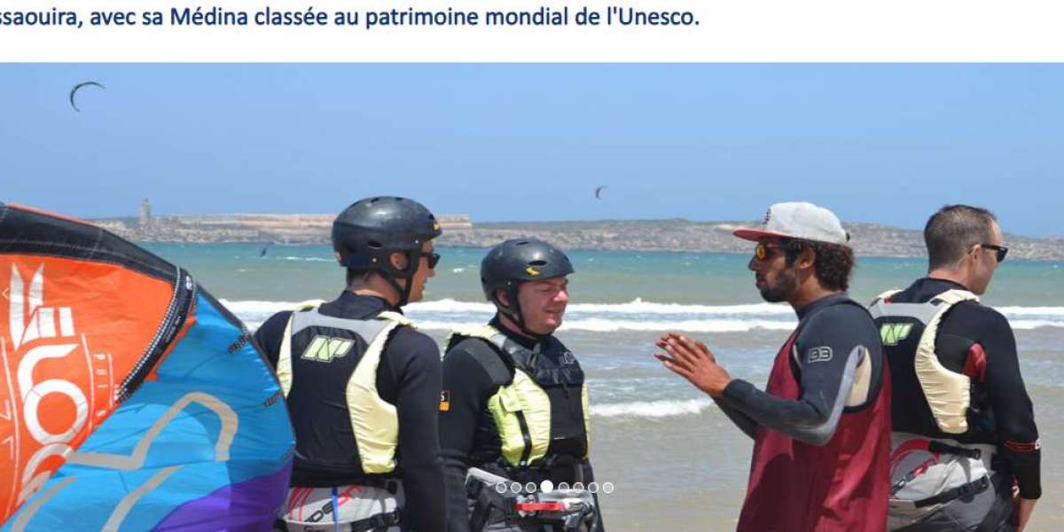 Faire du kite à Essaouira