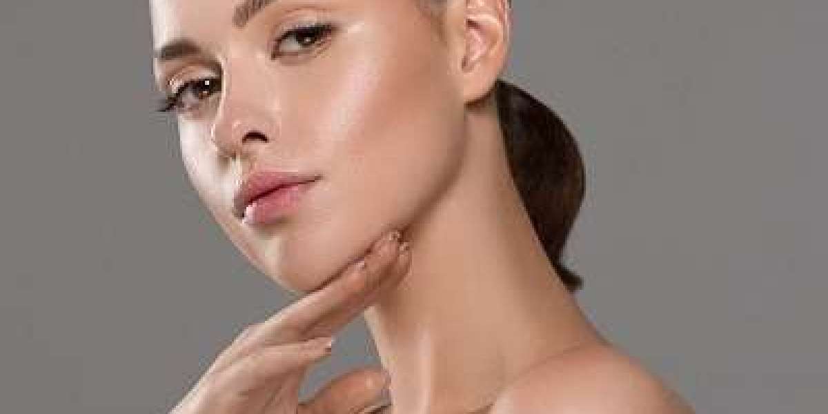 Enhancing Your Glow: Dubai’s Top Skin Booster Trends for 2024