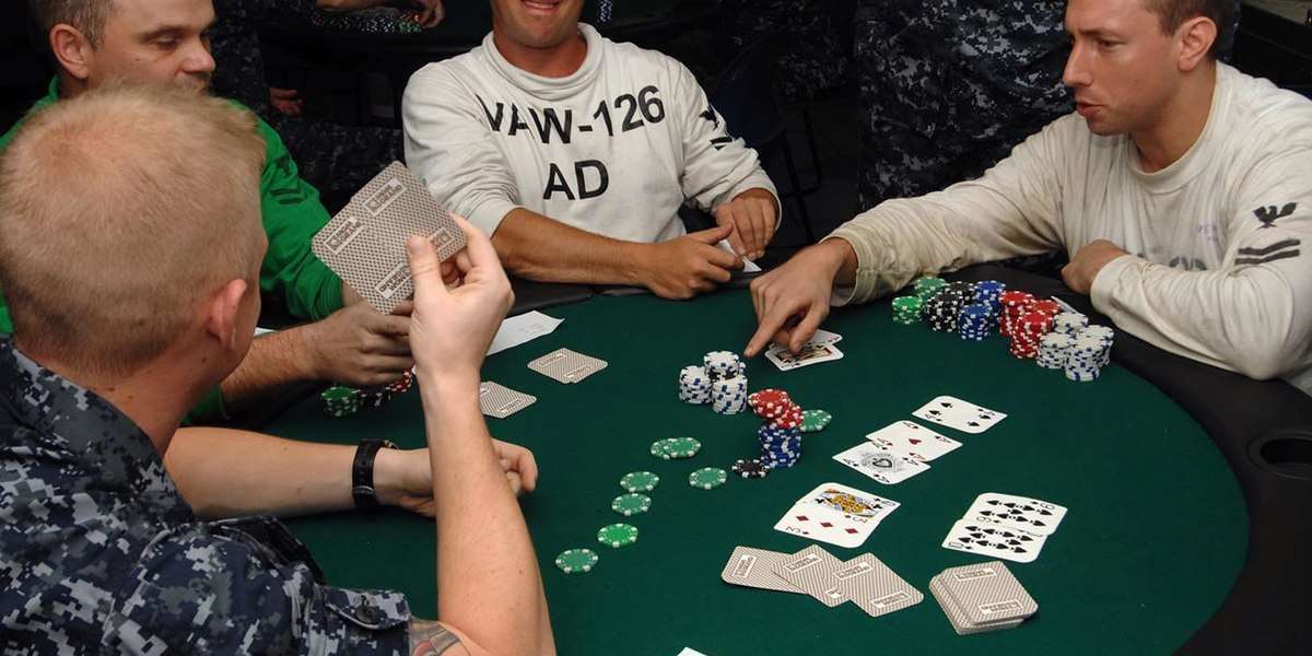 Understanding Melds in Rummy: The Key to Winning Hands