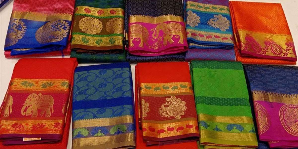 Silk Sarees Online Shopping in the USA: What You Need to Know