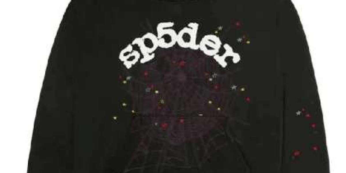 Spider Hoodie: The Coolest Streetwear for Everyone